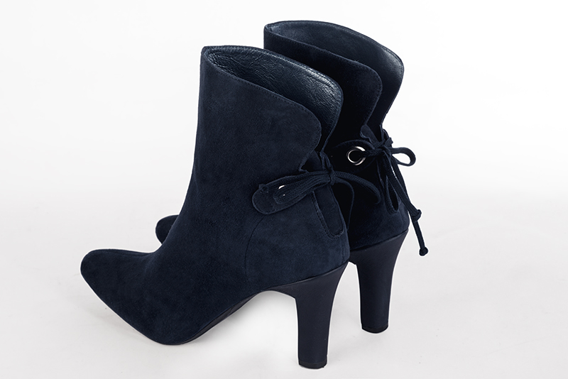 Navy blue women's ankle boots with laces at the back. Round toe. High kitten heels. Rear view - Florence KOOIJMAN